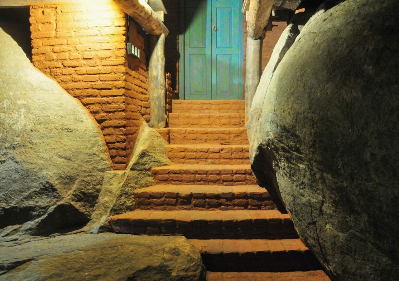 Back Of Beyond - Wild Haven Villa Sigiriya Exterior photo